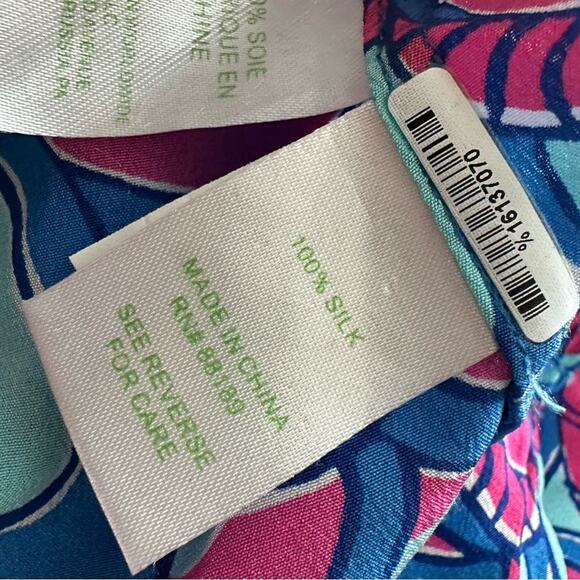 Lilly Pulitzer Elsa Blouse Top in Reel Me In 100% Silk Mermaid Core Vacation Sm - Picture 11 of 12